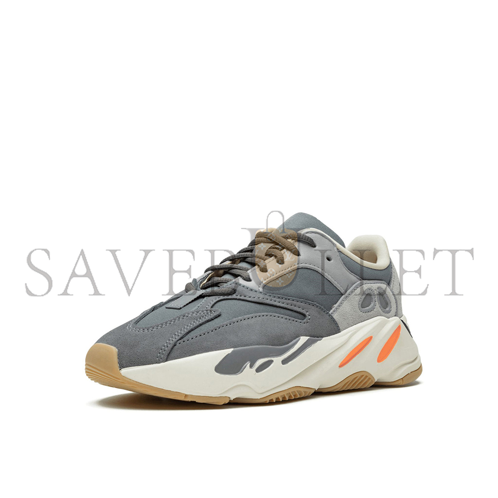 ADIDAS YEEZY ADIDAS BOOST 700 V2 FV9922